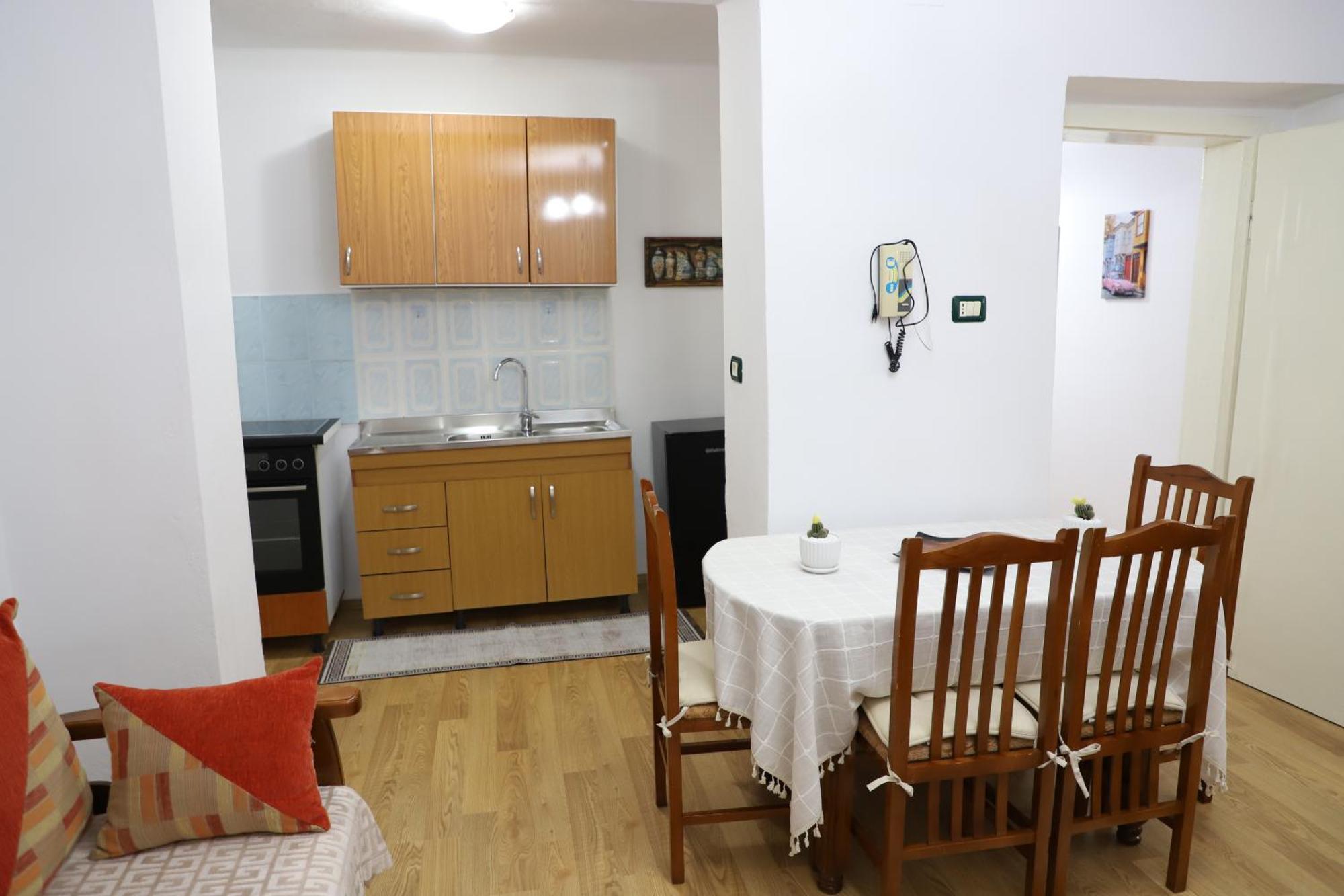 Tb One Bedroom Apartment Berat Exterior photo